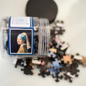 Quebra-cabeça 48 peças "Moça com brinco de pérola"