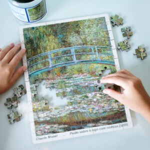 Quebra-cabeça Monet "Ponte sobre o lago com ninféias" com 120 peças 25x30cm